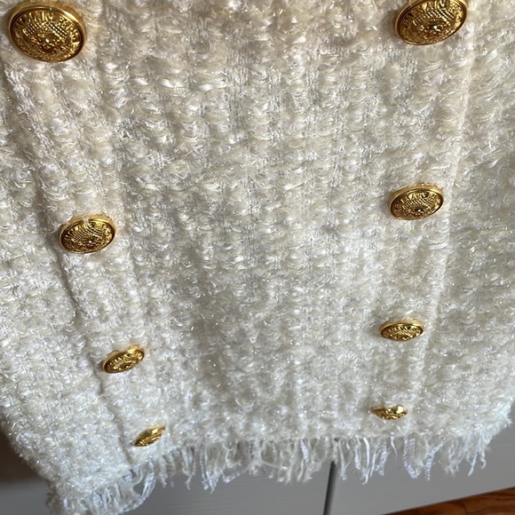 Balmain tweed white skirt with fringe and gold buttons - Picture 5 of 5
